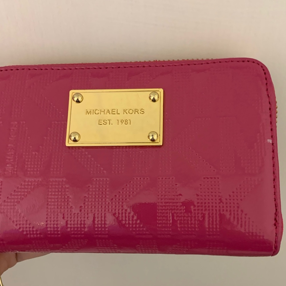 Michael Kors MK Pink Wristlet
